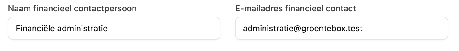 De velden Naam financieel contactpersoon en E-mailadres financieel contact